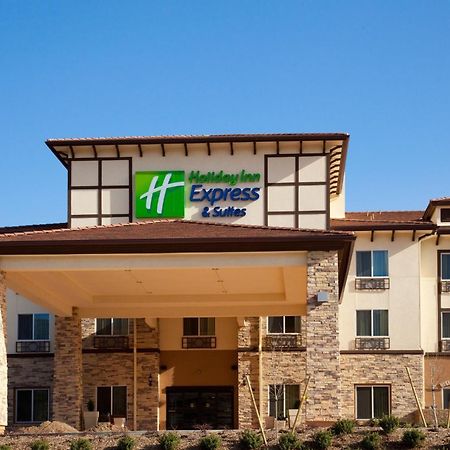 Holiday Inn Express & Suites Frazier Park By Ihg Lebec Bagian luar foto